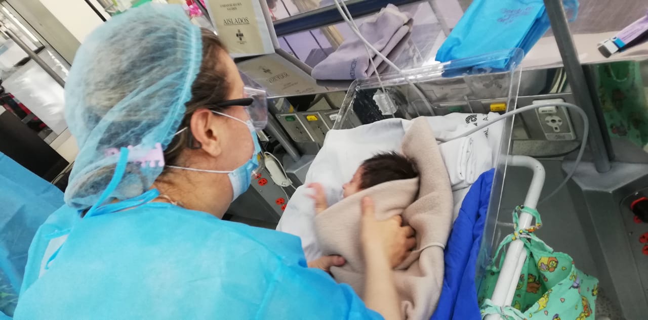 Después de varios días de hospitalización, la clínica le dio salida a la pequeña Sofía
totalmente recuperada.
