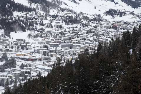 El Foro de Davos 2021, pospuesto hasta mayo, se trasladará al lago de Lucerna
