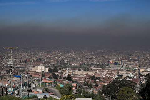 Alerta amarilla en Bogotá por aire contaminado