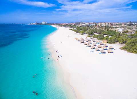 ¿Planeando un viaje a Aruba? La isla flexibilizó sus requisitos de ingreso