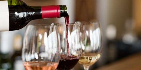 Vinos de temporada: tintos para el frio, rosados y blancos para el calor