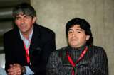 Rossi y Maradona, cercanos también en la despedida