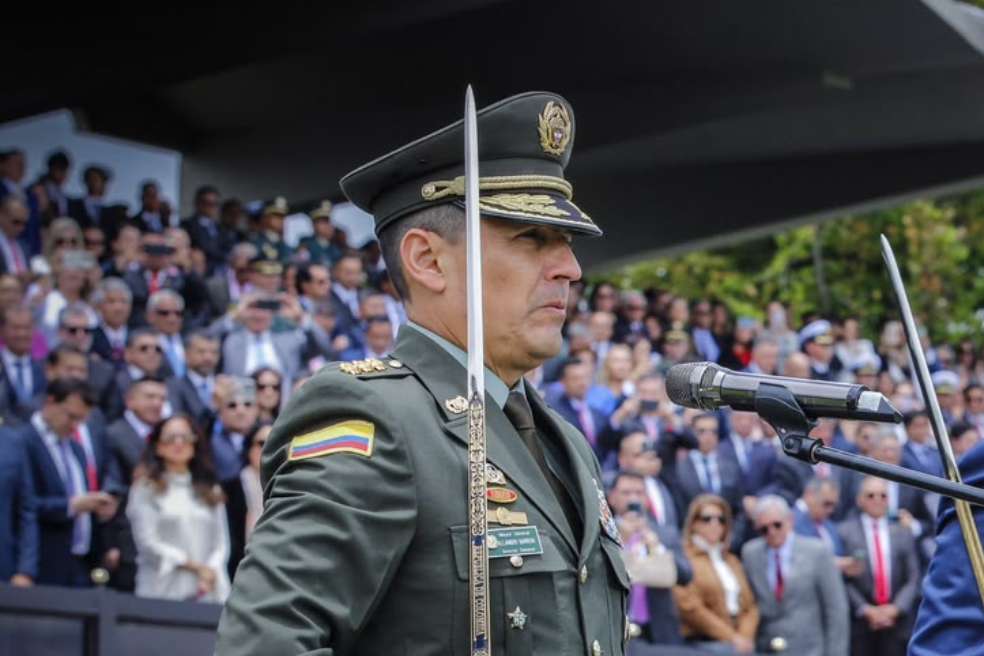 Nuevo director de la Policía, general Jesús Barrera, anuncia cambios en comandos del país