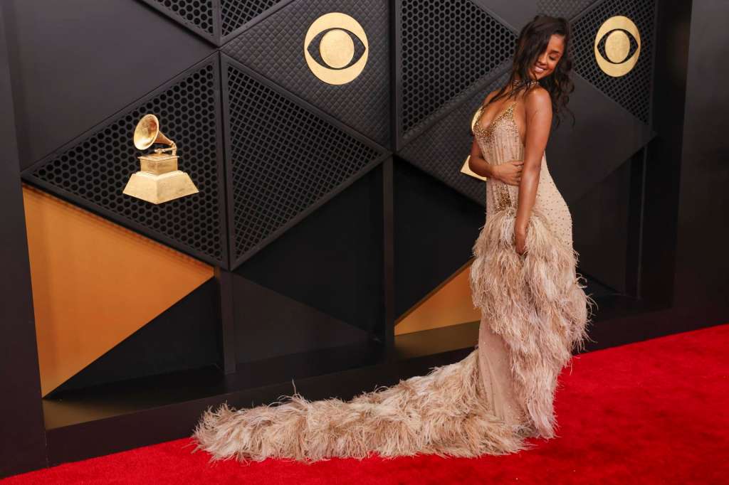 LOS ANGELES (United States), 02/02/2026.- South African singer and songwriter Tyla attends the red carpet for the 68th annual Grammy Awards ceremony at Crypto.com Arena in Los Angeles, California, USA, 01 February 2026. EFE/EPA/JILL CONNELLY