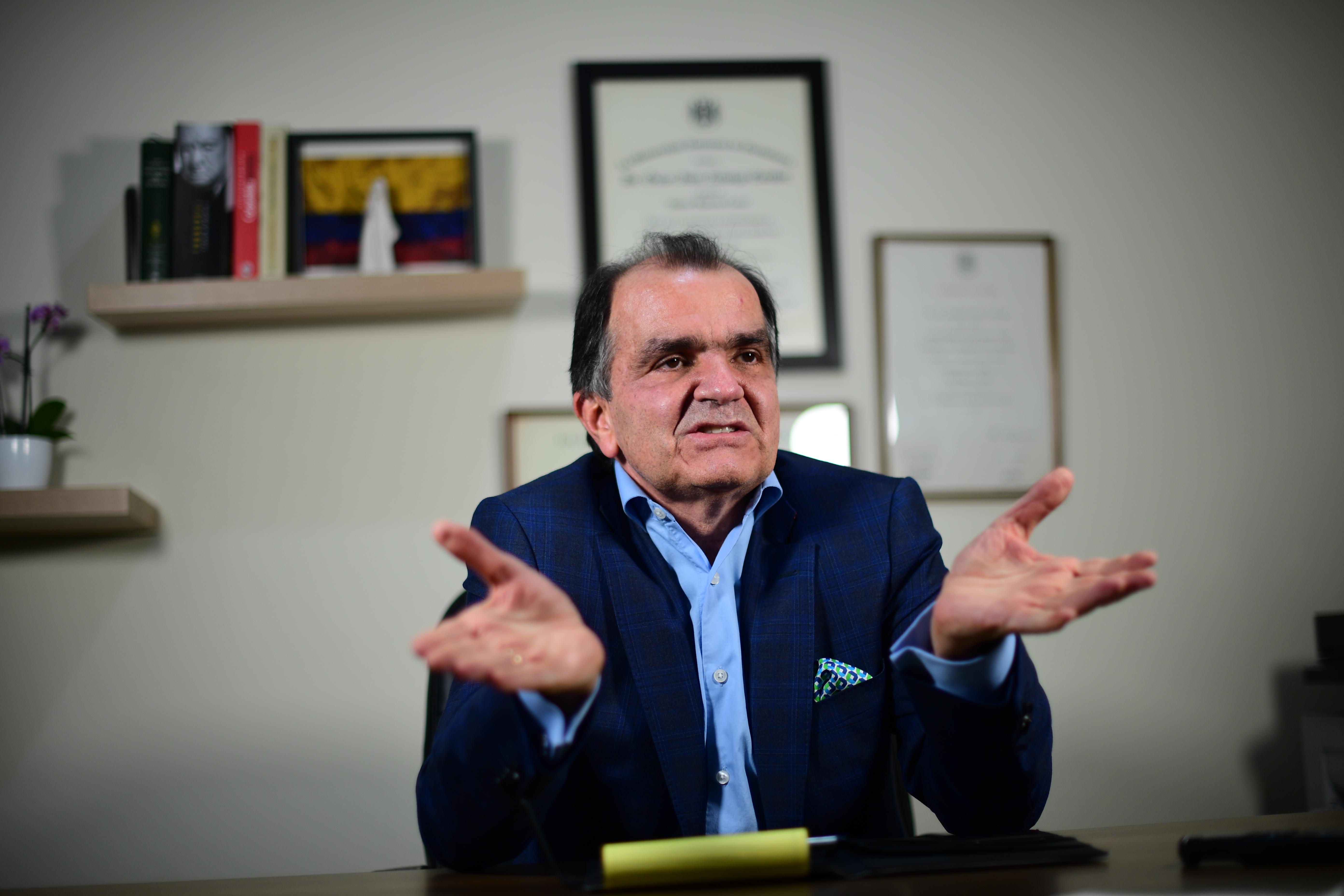 Candidato Presidencial por el Centro Democrático
