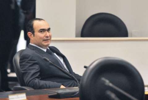 Se reactiva juicio político contra Pretelt en el Senado