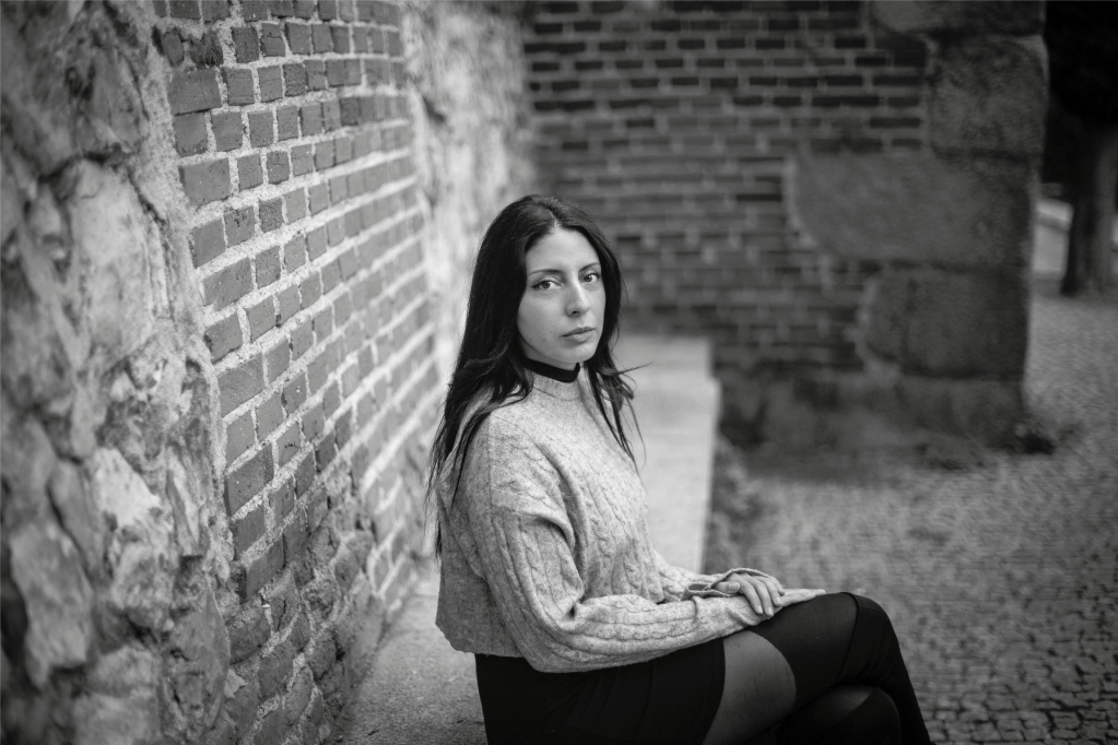 Mónica Ojeda Franco es una escritora ecuatoriana, que se ha consolidado como una de las autoras más destacadas de estos tiempos.