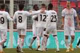 Milan venció al Bolonia y sigue líder de la Serie A