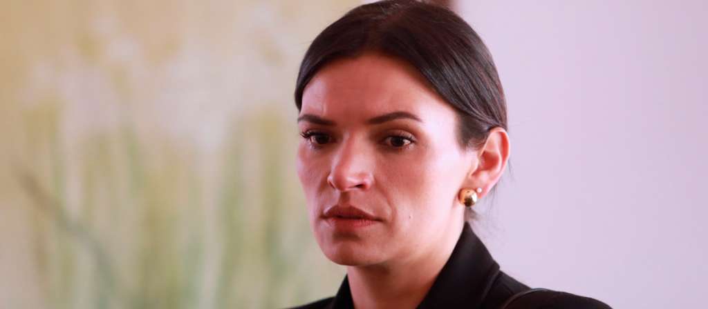 Llega a la televisión pública ‘El abrazo que no te di’ una historia de Luz Alexi Castillo