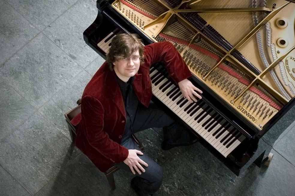 El pianista alemán Stephan Graf von Bothmer acompañará la proyección de la cinta en el Centro Cultural Gabriel García Márquez.