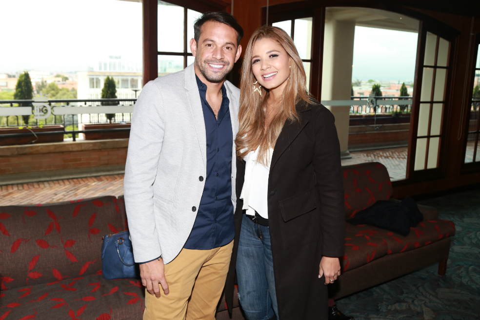 Matías Mier y Melissa Martínez comparten la pasión por el fútbol.  / Revista Vea