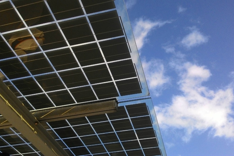 Se estima que dos tercios de la nueva capacidad neta creada en el mundo, 165 gigavatios (GW), corresponden a energía limpia. / Pixabay