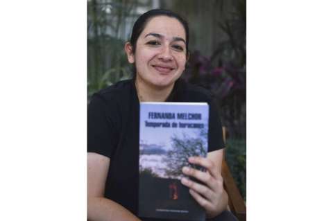 Escritora mexicana Fernanda Melchor, Premio Internacional de Literatura 2019