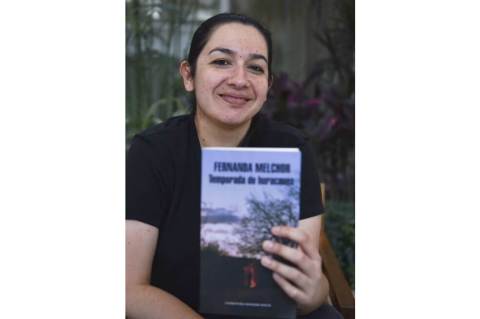 Escritora mexicana Fernanda Melchor, Premio Internacional de Literatura 2019