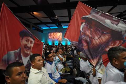Las bases del partido Farc: Fuerza Alternativa Revolucionaria del Común
