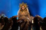 Beyoncé "no es una cantante, cantante": Carlos Santana