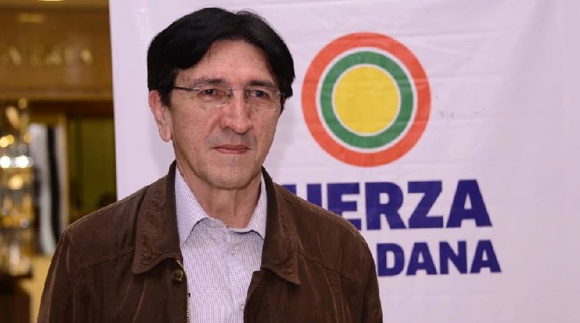 El vocero de la reforma a la Salud fue removido de su cargo como presidente de la corporación Fuerza Ciudadana por las denuncias en su contra.