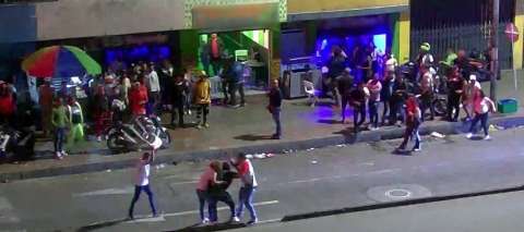Policía capturó a dos sujetos que protagonizaron riña en plena vía pública