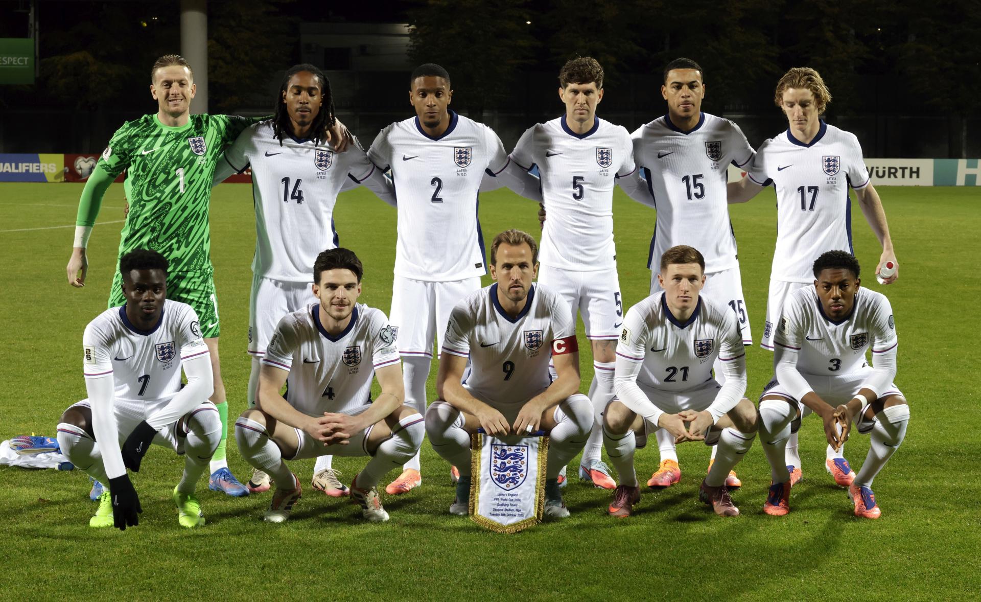 RIGA (Latvia), 03/06/2026.- (FILE) - Team England starting eleven pose for the group photo prior to the 2026 FIFA World Cup European Qualifiers soccer match between Latvia and England in Riga, Latvia, 14 October 2025 (reissued 02 June 2026). England are drawn in Group L of the upcoming FIFA World Cup 2026 starting on 11 June 2026 and running until 19 July 2026. (Mundial de Fútbol, Letonia) EFE/EPA/TOMS KALNINS