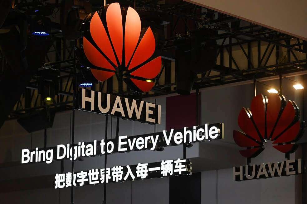 El gobierno de Trump puso a Huawei en una lista negra en mayo, pero acordó exenciones comerciales. / AFP