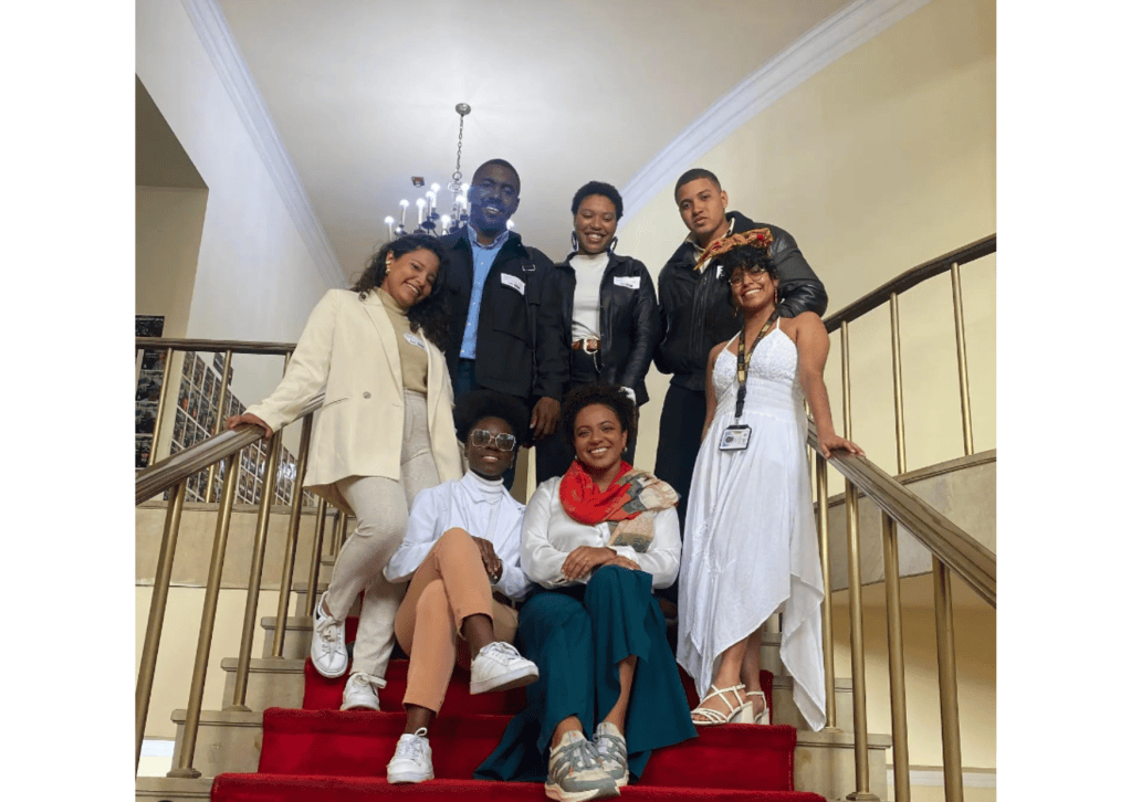 Kutusoma Editorial Comunitaria fue fundada en 2020 por Daniela Ibargüen. Busca convertirse en un referente sobre narrativas afrodescendientes en Latinoamérica.