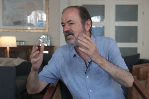 Villoro: “Vivimos un mundo de falsedades” y de gobernantes que las protagonizan
