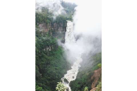 Promesa incumplida al Salto del Tequendama