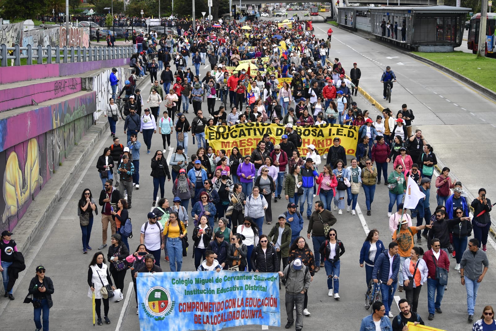 Más colegios se unen a la movilización.