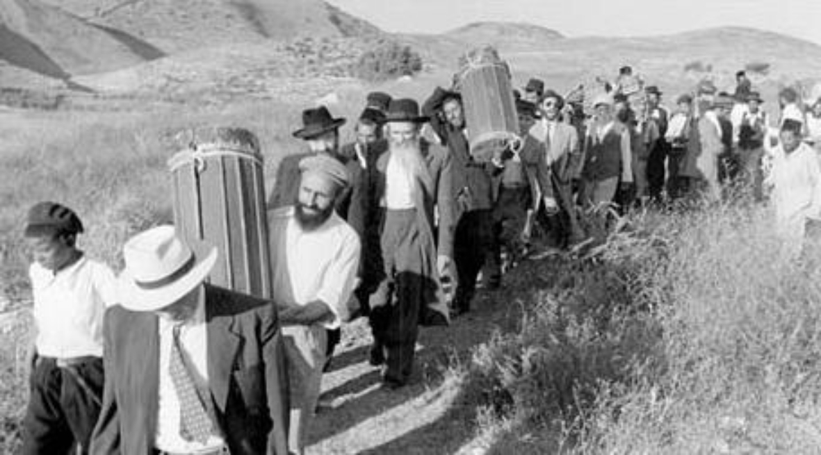 Cerca de 850.000 refugiados judíos fueron expulsados o forzados a huir de sus hogares en los países árabes durante la segunda mitad del siglo XX. / Itongadol