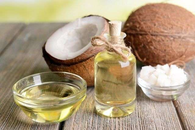 Los beneficios del aceite de coco en ayunas tienen varias ventajas que se han vuelto muy populares en 2024. Aquí te enseñamos 5 de ellas