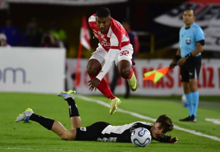 En imágenes: así se vivió el agónico empate de Santa fe en Copa Libertadores