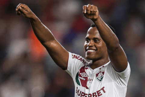 El adiós de un ídolo: vea el emotivo video de Arias en su despedida de Fluminense