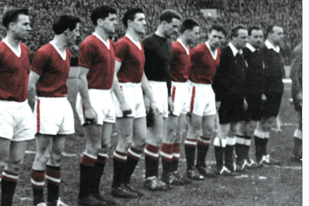 El equipo viajaba de vuelta a Inglaterra luego de vencer a Estrella Roja de Belgrado, uno de los dos grandes clubes de aquel momento. / @ManUtd