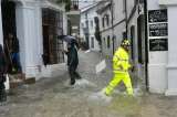 Lluvias torrenciales azotan España: miles evacuados y parálisis en transportes
