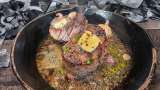 Receta para preparar tournedos asados con mantequilla de brandy y estragón