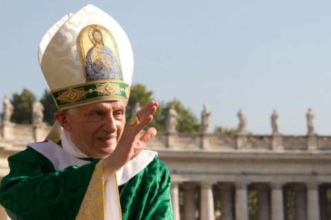 Benedicto XVI enviará delegación oficial a Siria