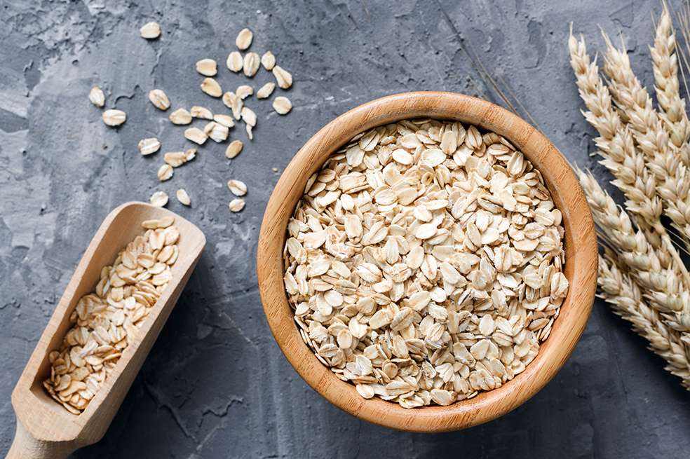 La aparición de la avena en tus sueños te indica bonanza económica.