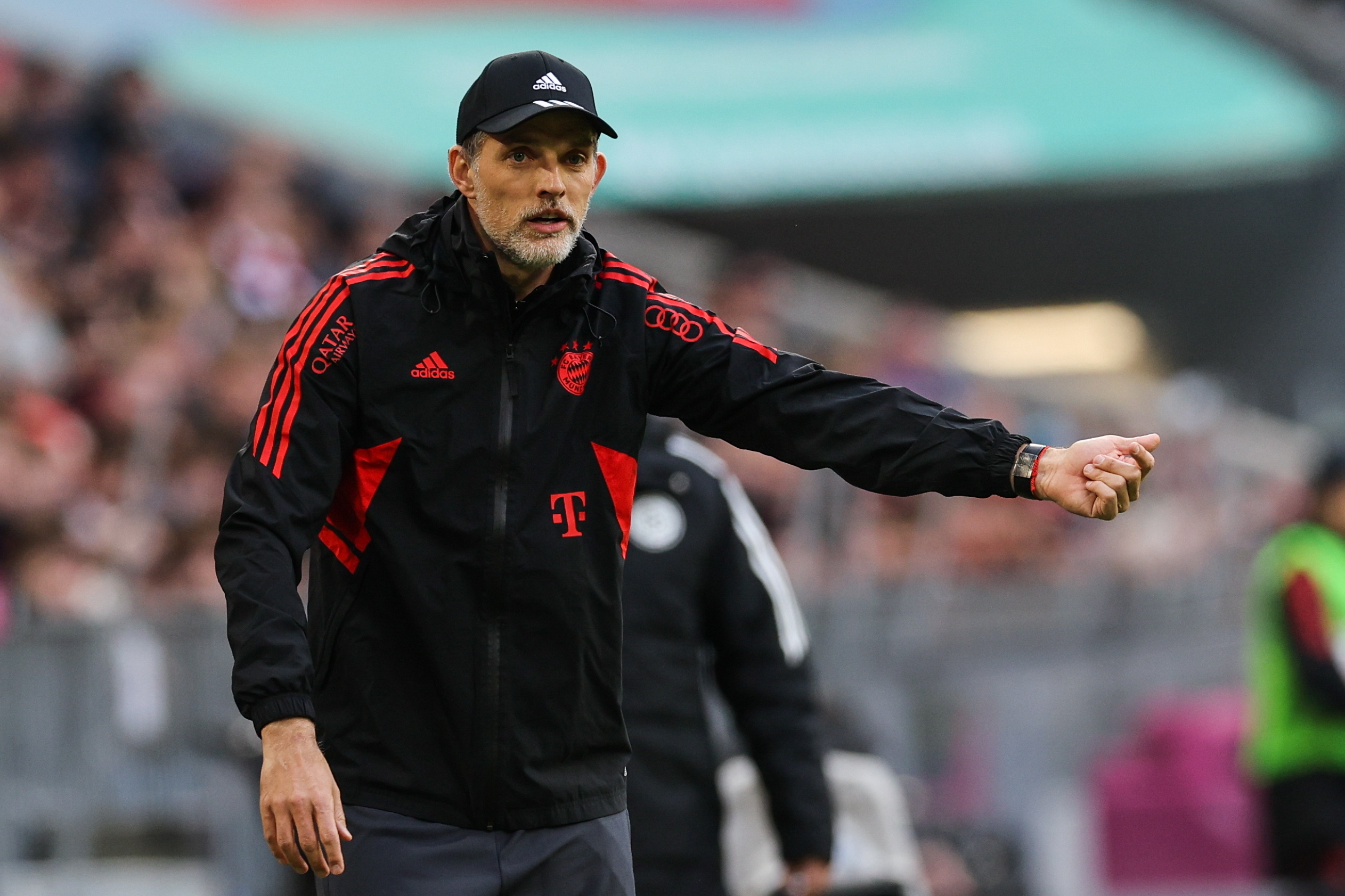 Munich (Germany), 01/04/2023.- Munich's head coach Thomas Tuchel during the German Bundesliga soccer match between FC Bayern Munich and Borussia Dortmund in Munich, Germany, 01 April 2023. (Alemania, Rusia) EFE/EPA/ANNA SZILAGYI CONDITIONS - ATTENTION: The DFL regulations prohibit any use of photographs as image sequences and/or quasi-video.