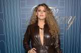 Blake Lively demuestra cómo se lleva un enterizo setentero hoy en día