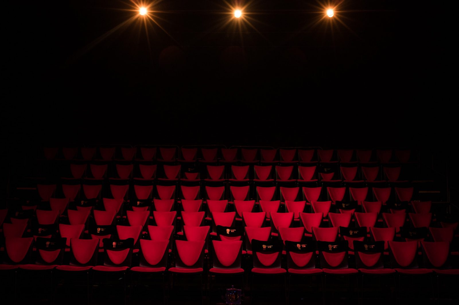El pasado 31 de enero el Teatro Nacional celebró cuatro décadas de aporte a la cultura y el entretenimiento en el país.