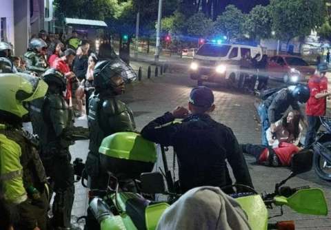 Ofrecen $200 millones por responsables de pelea entre hinchas en Medellín