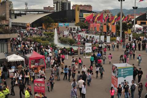 El Espectador en la FILBo: conversatorios e invitados del 18 de abril
