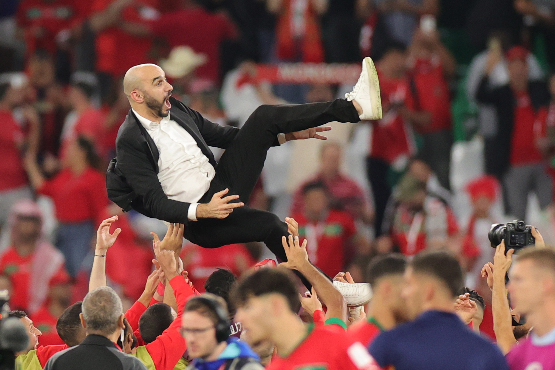 Doha (Qatar), 06/12/2022.- Head coach Walid Regragui of Morocco celebrates after winning the FIFA World Cup 2022 round of 16 soccer match between Morocco and Spain at Education City Stadium in Doha, Qatar, 06 December 2022. (Mundial de Fútbol, Marruecos, España, Catar) EFE/EPA/Friedemann Vogel