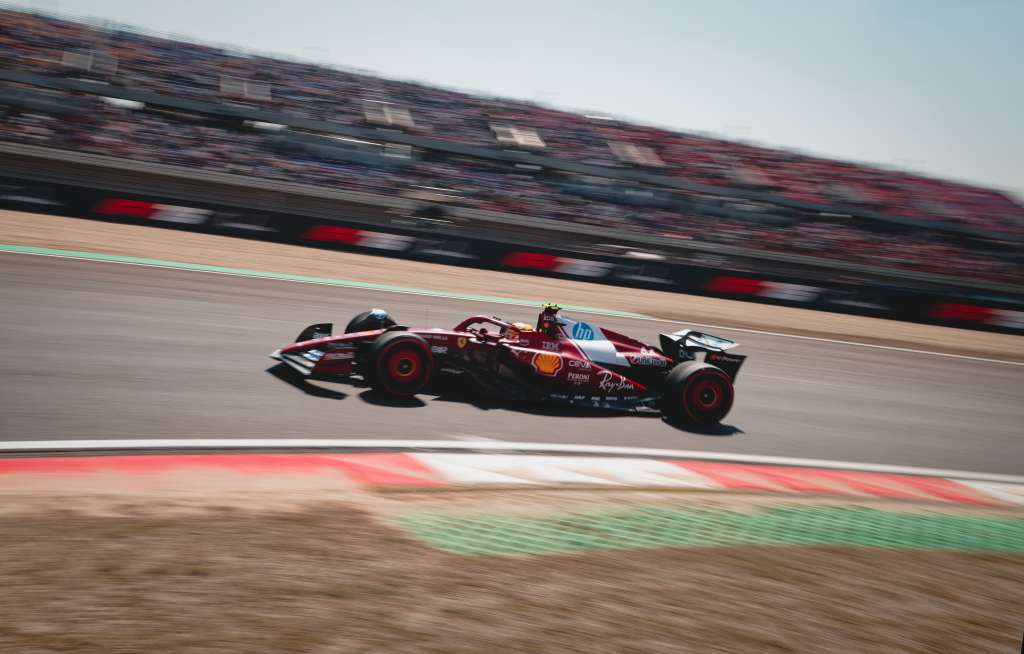 SHANGHAI (China), 21/03/2025.- Scuderia Ferrari driver Lewis Hamilton of Britain in action during the Practice Session for the Formula 1 Chinese Grand Prix, at the Shanghai International Circuit in Shanghai, China, 21 March 2025. (Fórmula Uno, Reino Unido) EFE/EPA/ALEX PLAVEVSKI