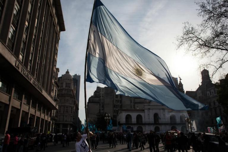 ¿Argentina puede contagiar a la economía colombiana?