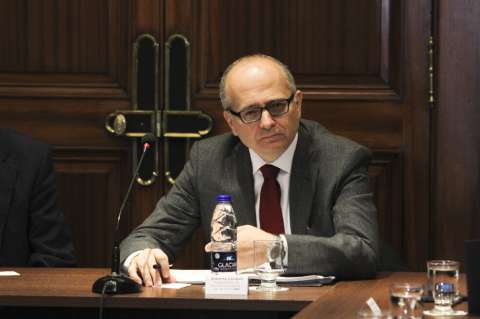 FMI confirma visita de equipo técnico a Argentina a partir de este sábado