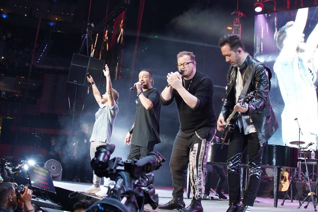 El espectáculo "4 latidos" de Camila y Sin Bandera en Bogotá será el 25 de noviembre de 2019 en el Movistar Arena. / Tomado de Facebook.com/sinbanderaoficial