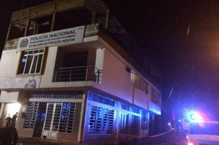 Farc atenta contra estación de Policía en Mocoa