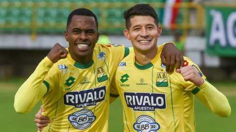 Bucaramanga y Jaguares lograron triunfos agónicos en el arranque de la fecha 10