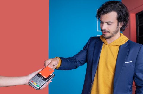 Desinventar la forma de usar una tarjeta débito Visa RappiPay